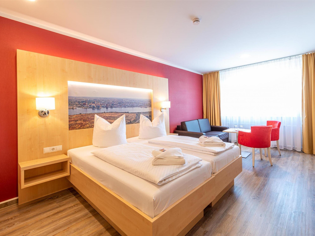 Schwaan酒店住宿-Das Hotel An Der Stadthalle