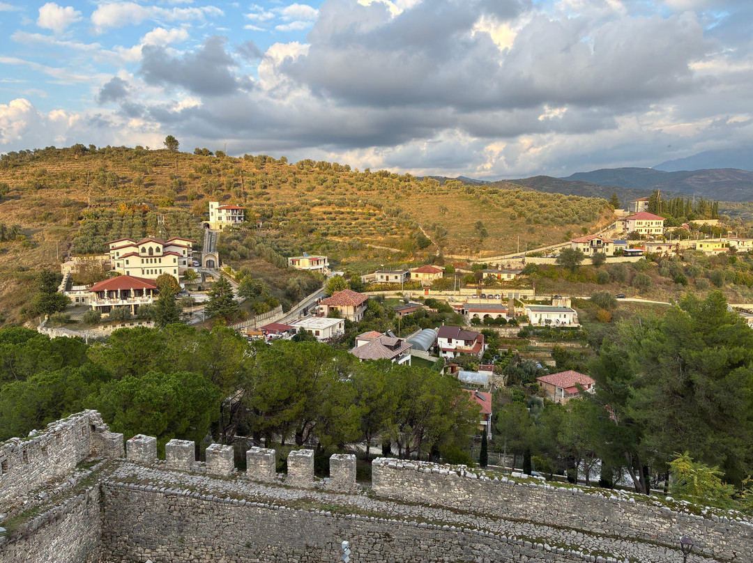 Visit Albania Tour Operator-培拉特必去景点