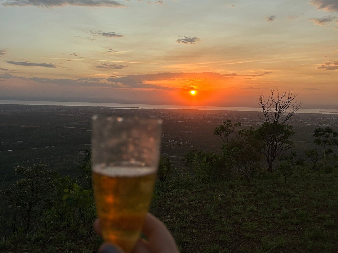 Janela Do Sol, Mirante & Bar-Palmas必去景点