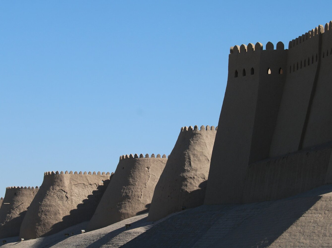 Outer City Wall-希瓦必去景点