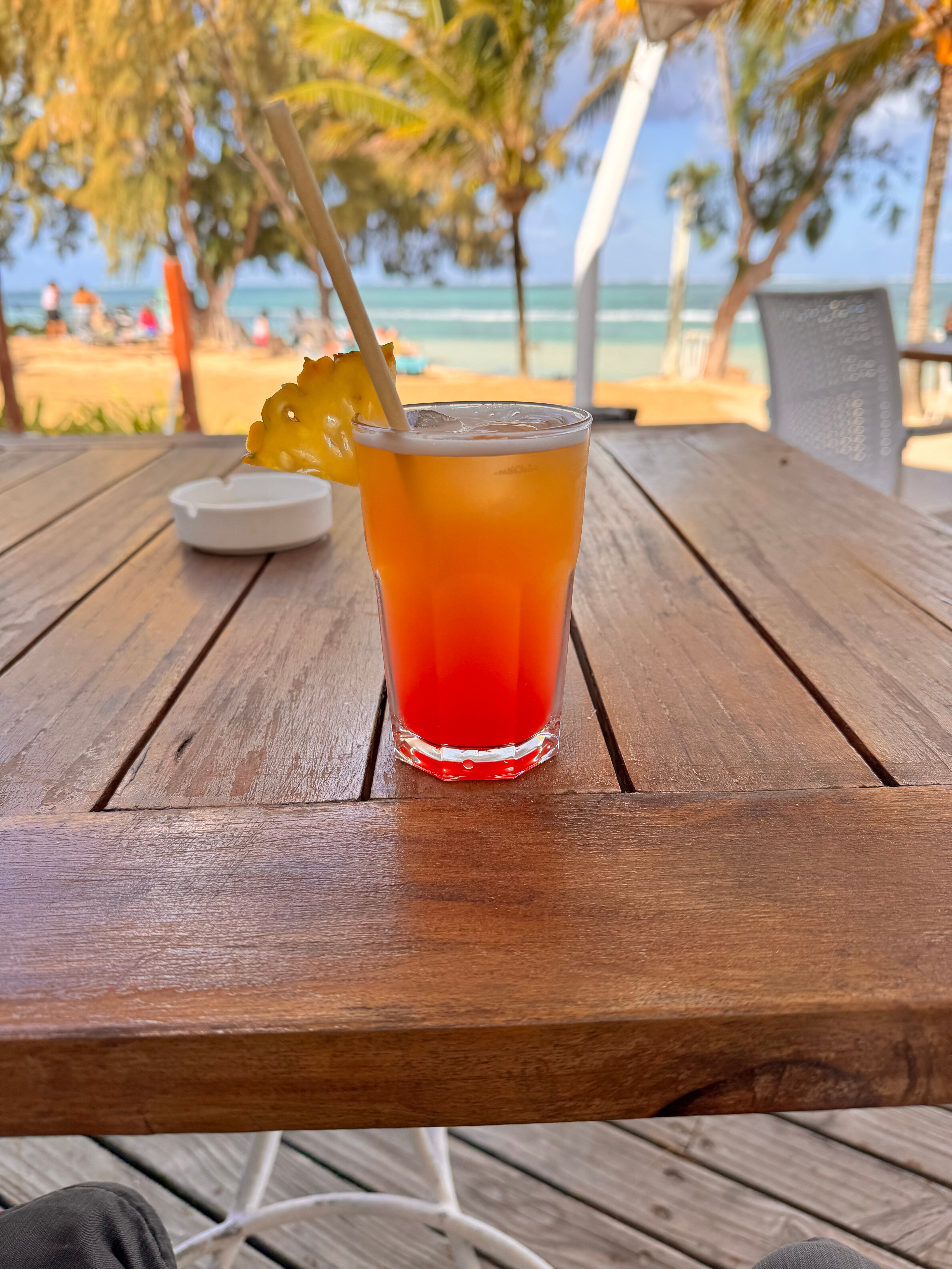 Astroea Beach Hotel-泳池