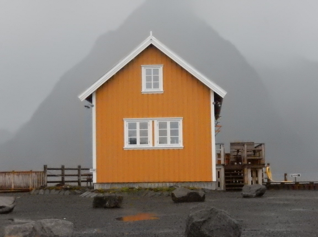 Sakrisøya-雷讷必去景点