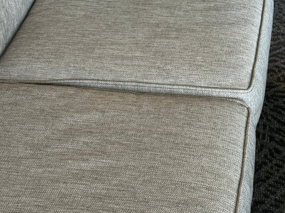 Embassy Suites by Hilton Kansas City Olathe主图