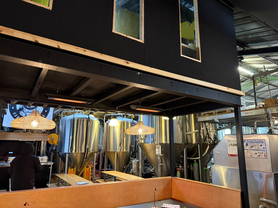 New Bristol Brewery And Taproom-Belluton必去景点