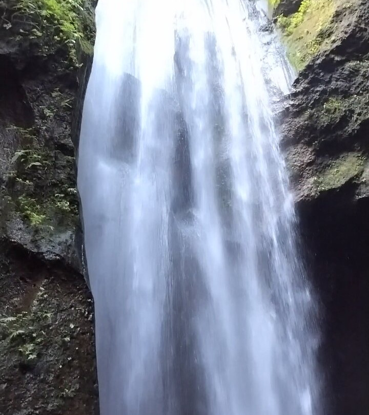 Goa Raja Waterall-Tembuku必去景点