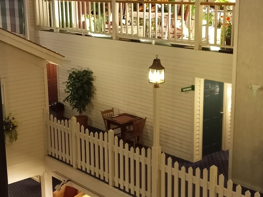 Essenhaus Inn & Conference Center主图