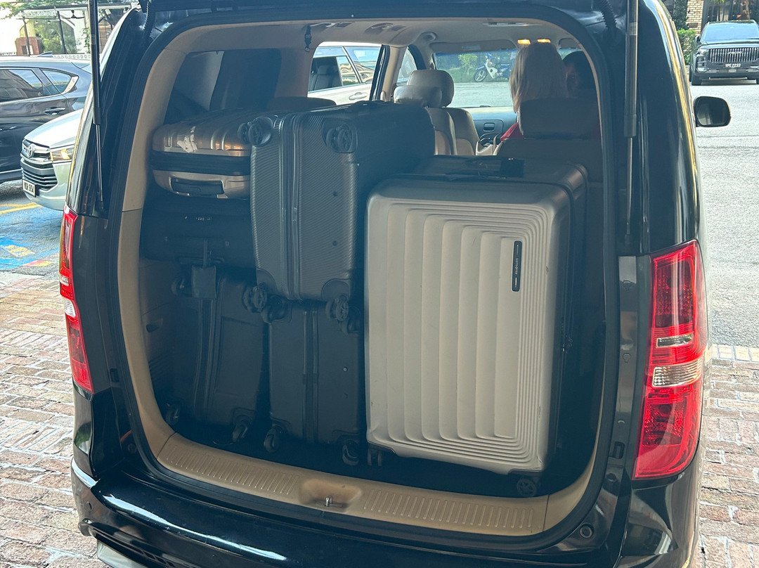 Kl Taxi And Private Transfer - Rosli-吉隆坡必去景点