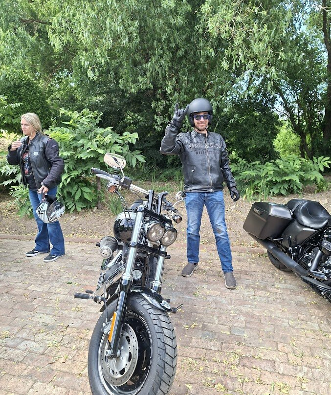 West Coast Motorcycle Rentals & Tours-开普敦中心区必去景点