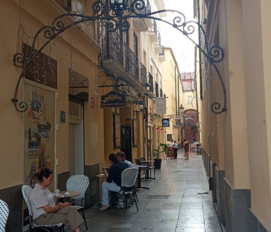 Plaza de la Constitucion-马拉加必去景点