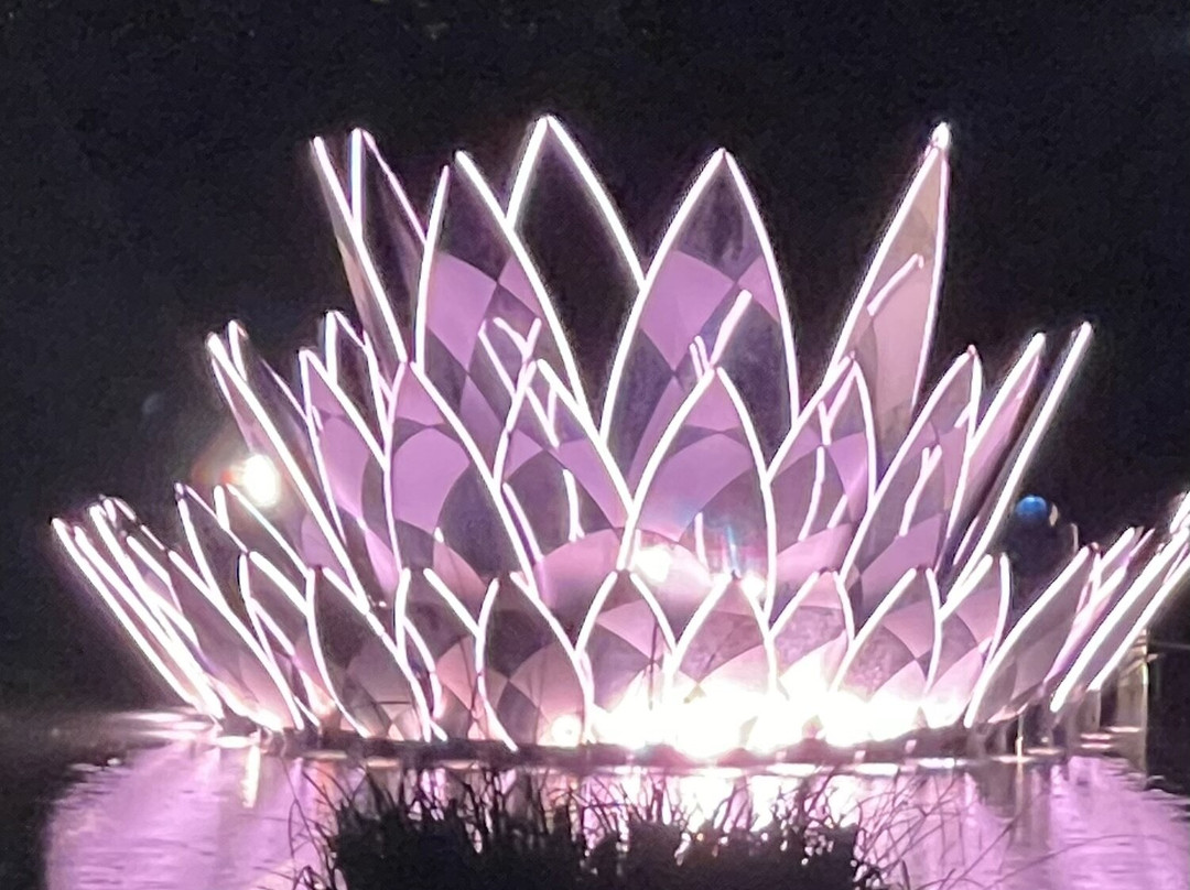 纽塞姆寺庙-利兹必去景点