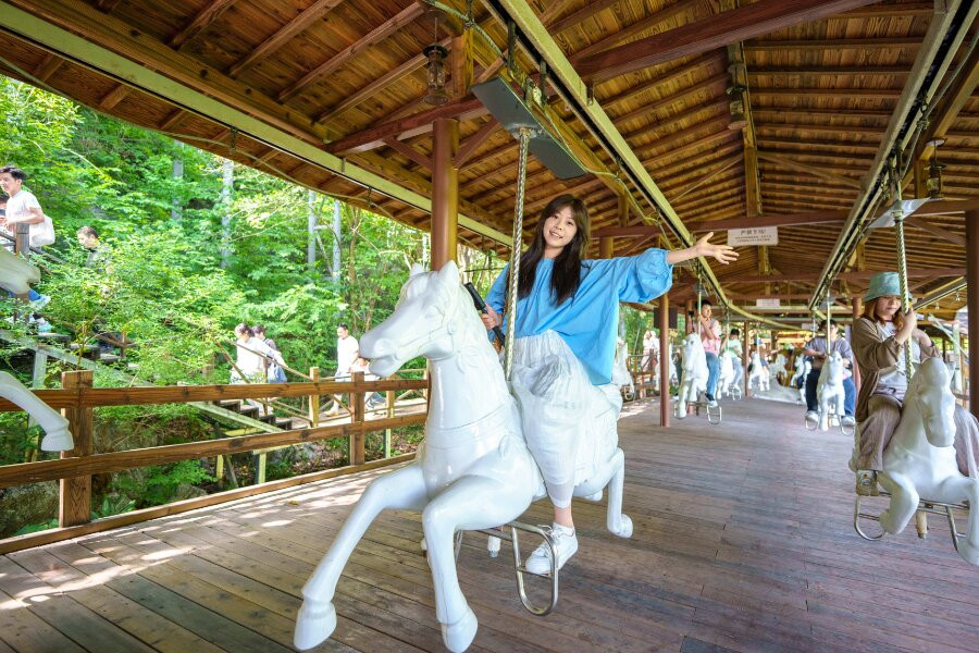 桐庐垂云通天河-桐庐县必去景点