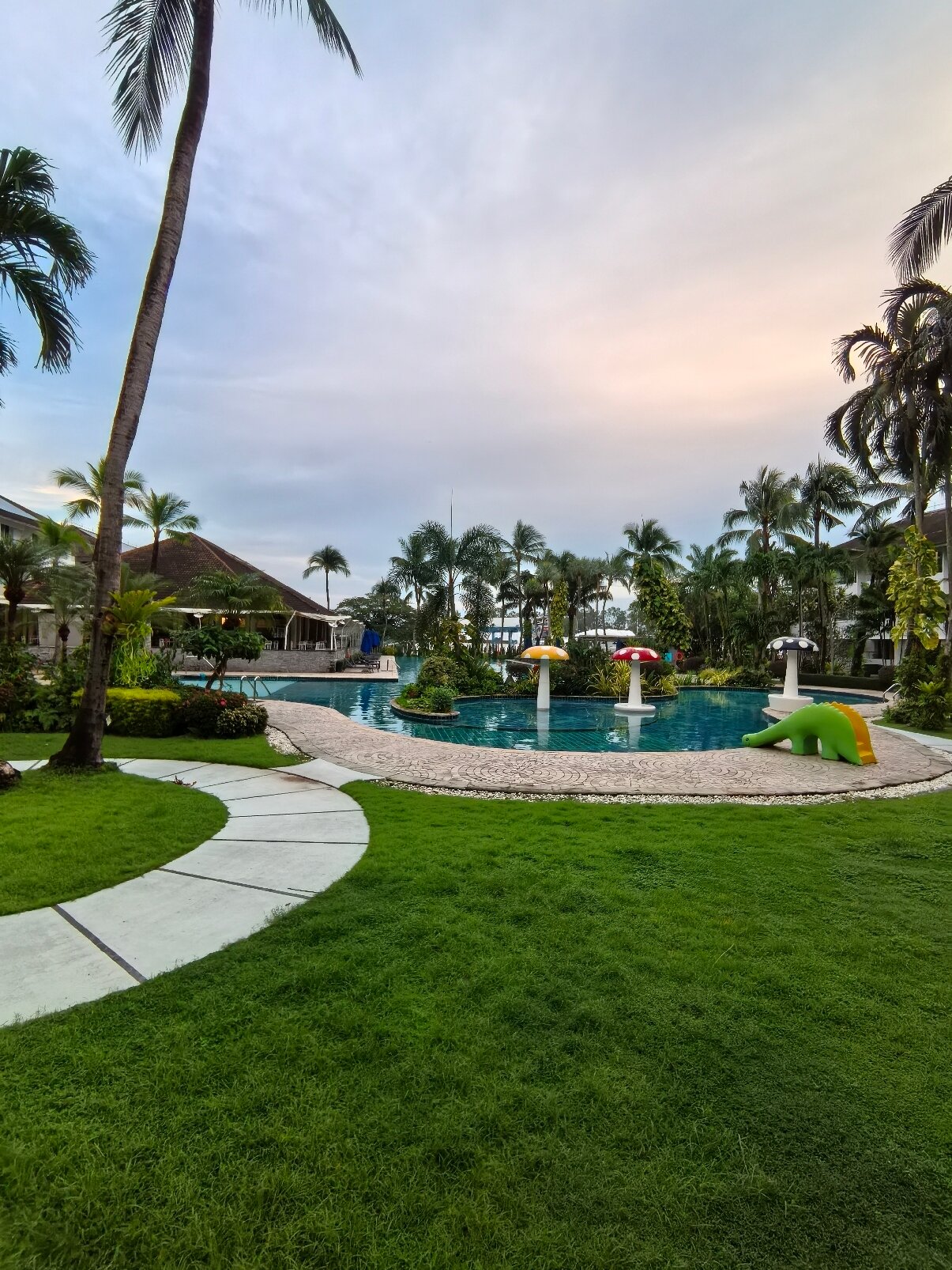 普吉岛游艇俱乐部-官方