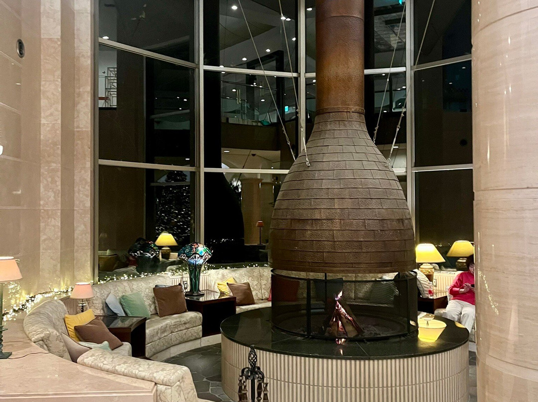 那须费罗拉雄酒店主图