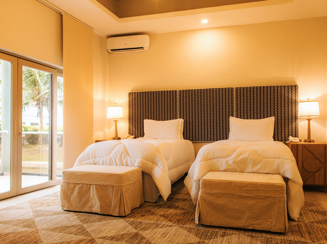 埃尔米纳湾渡假村主图