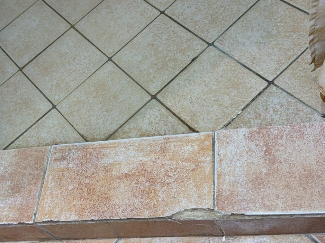 Sangho Zarsis Hotel主图