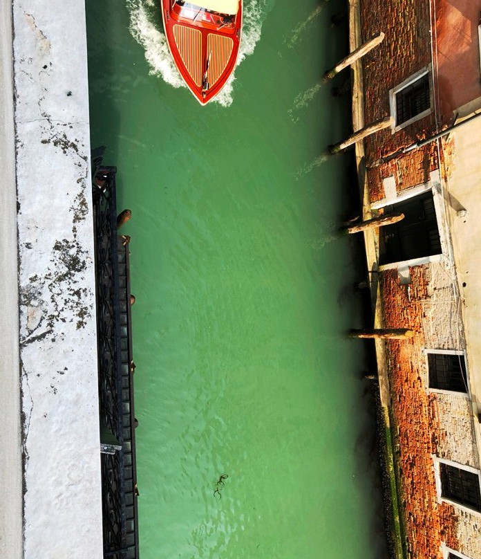 大都会酒店主图