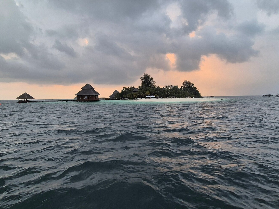 DivePoint Rannalhi-绚丽岛必去景点