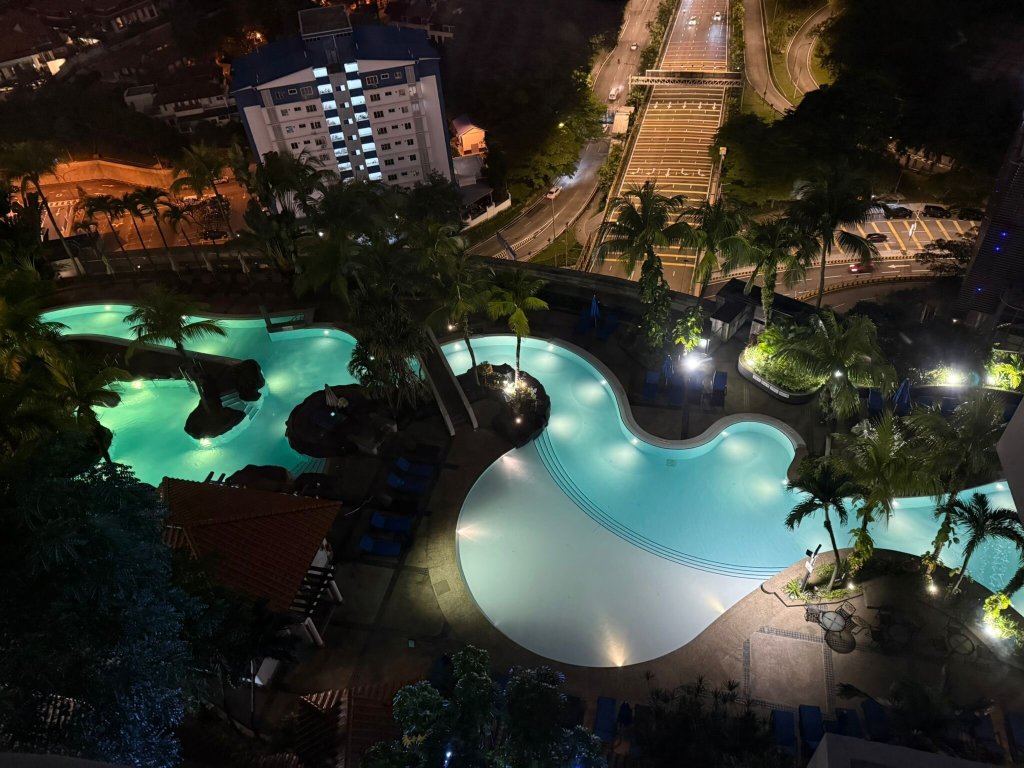 吉隆坡艾美酒店-泳池