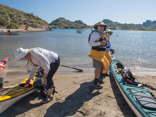 Sea Quest Kayak Tours-星期五港湾必去景点
