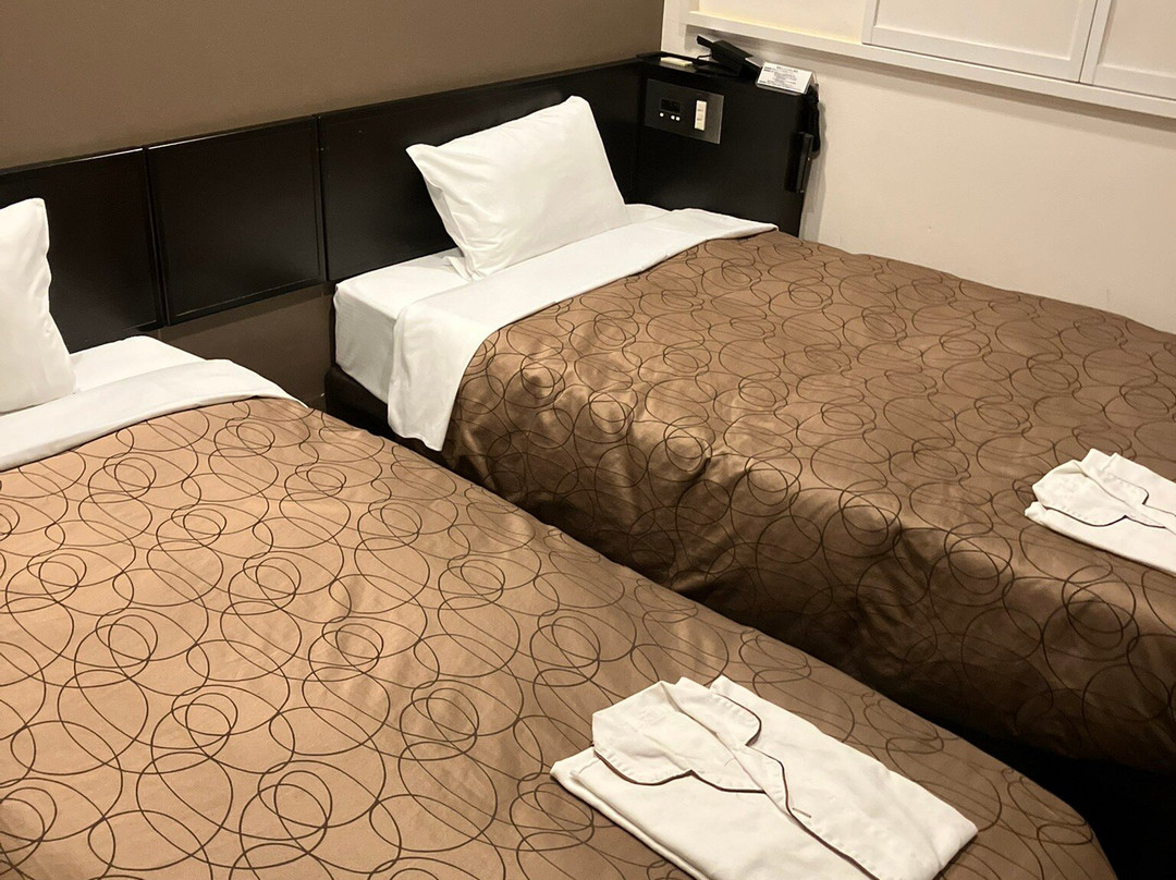 东近江能登川站前AZ酒店主图