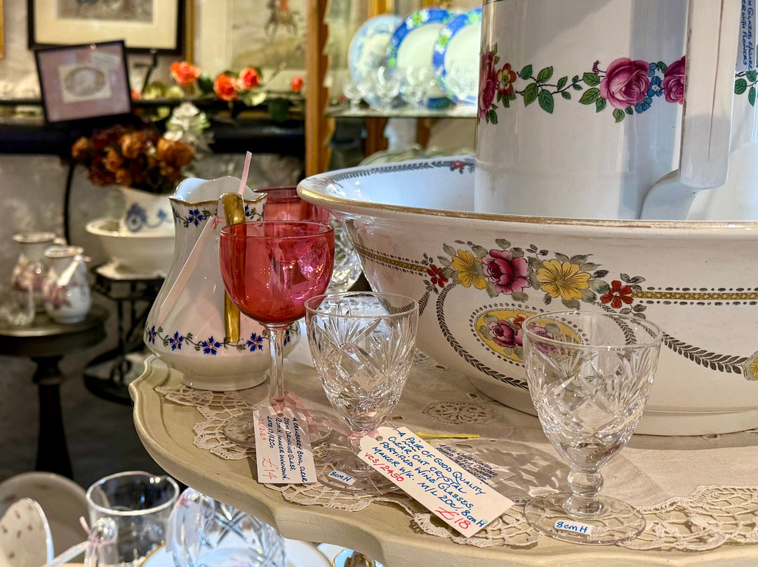 Antiques at the George