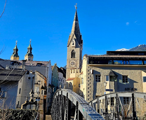 Arco Ponte Aquila-布雷萨诺内必去景点
