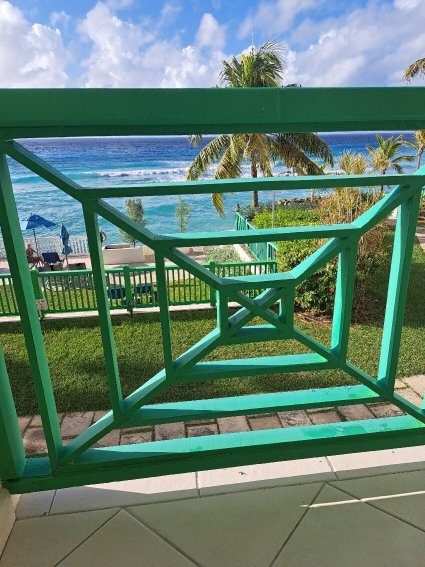 罗斯特热瓦酒店-官方