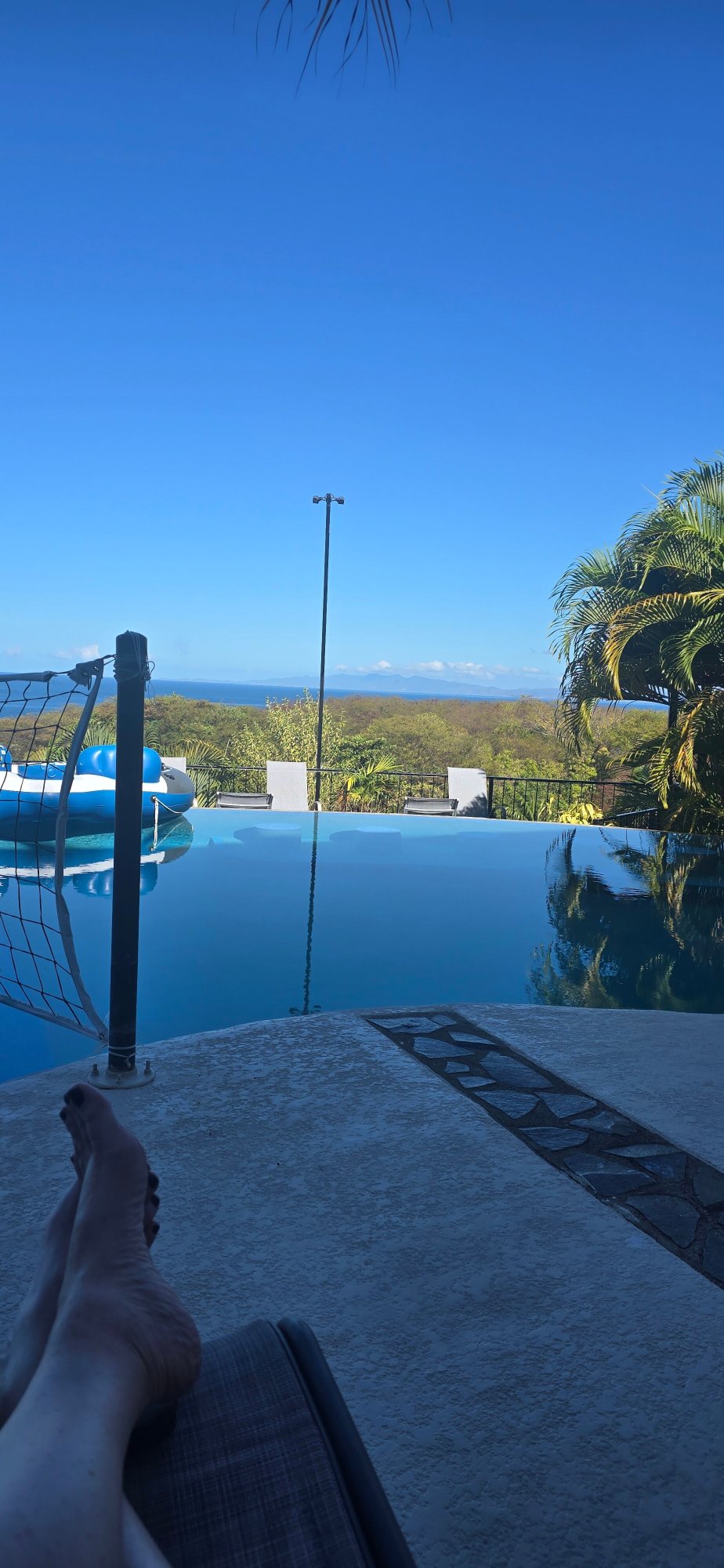 Barefoot Vacation Villas-泳池