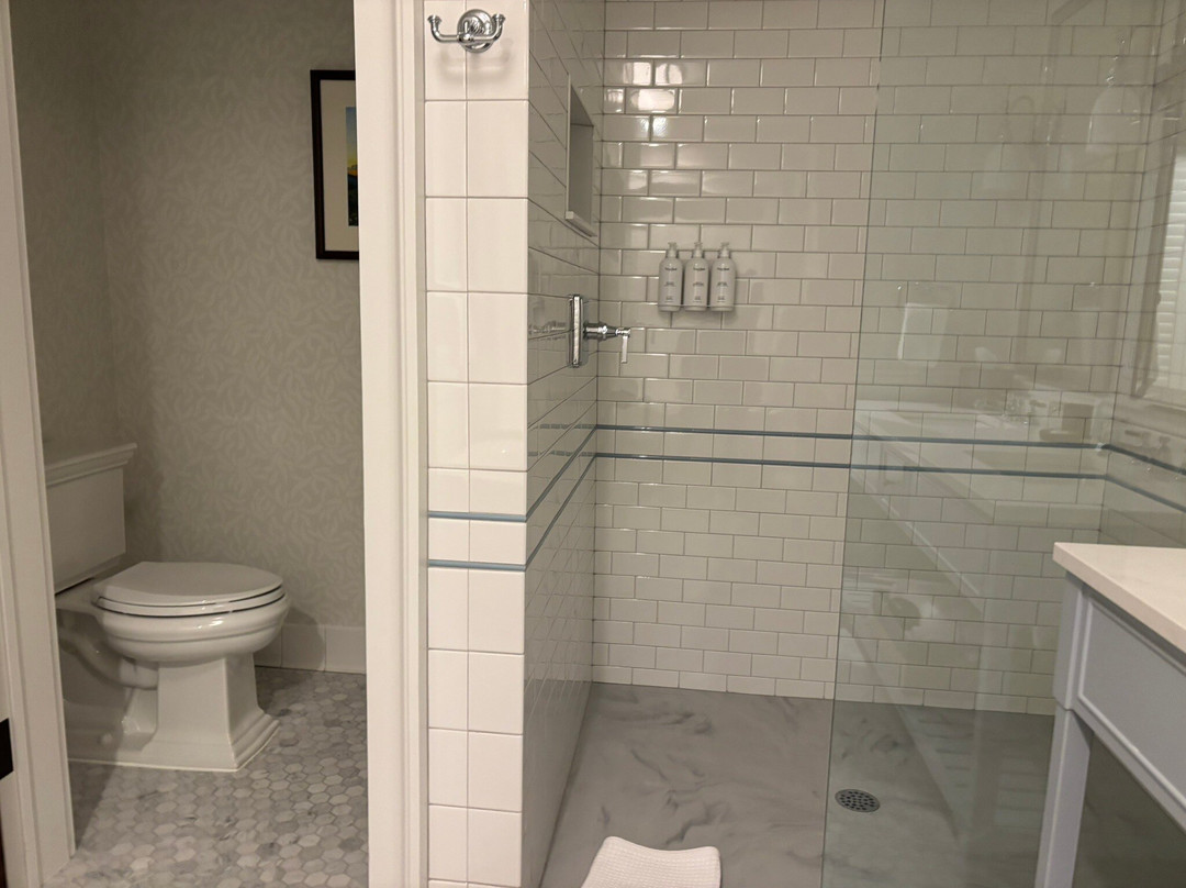 The Lake Estate On Winnisquam