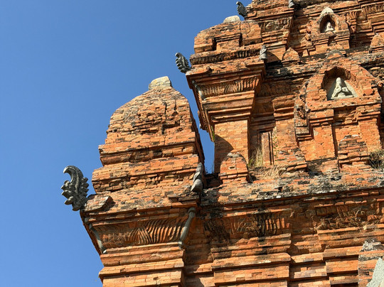 Po Klong Garai Cham Temple Towers-藩朗-塔占必去景点