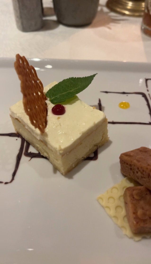 Hotel Hirschen-官方