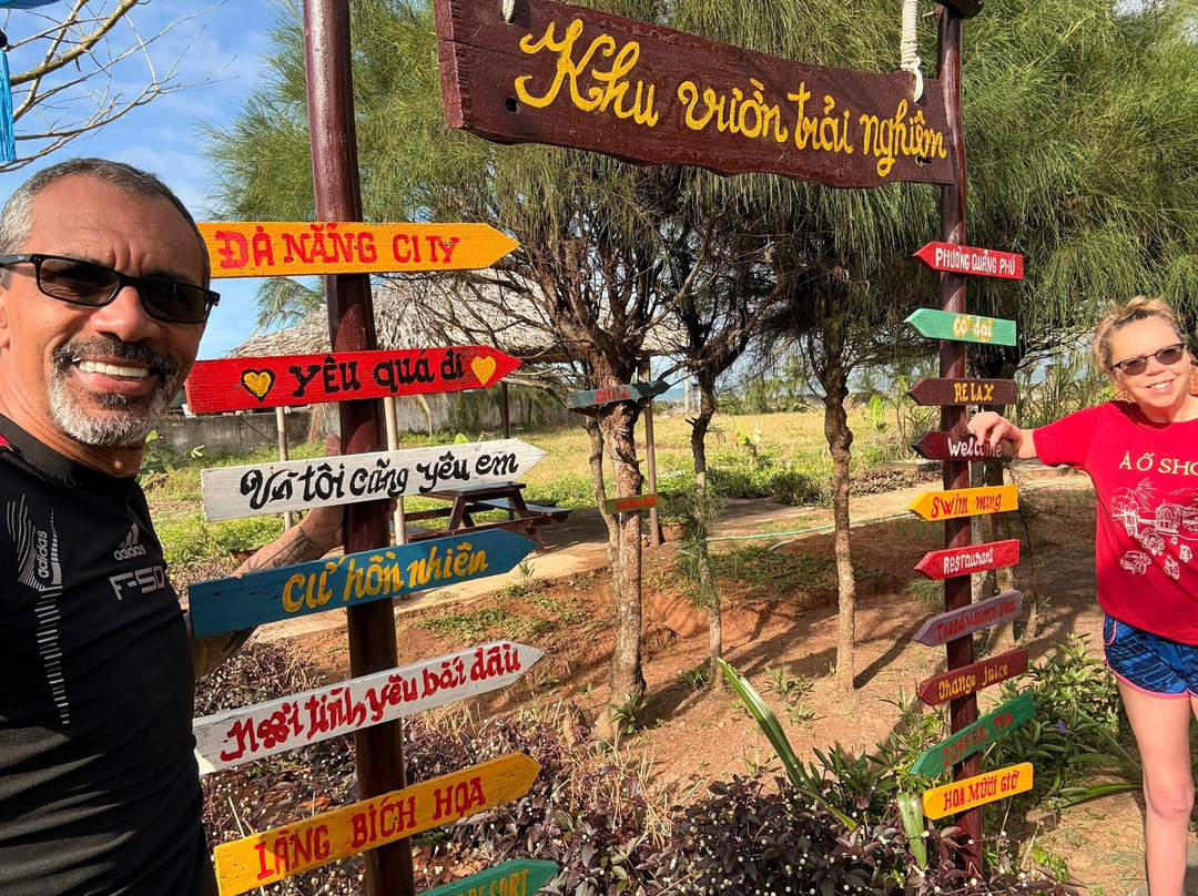 谭清水疗海滩度假村主图