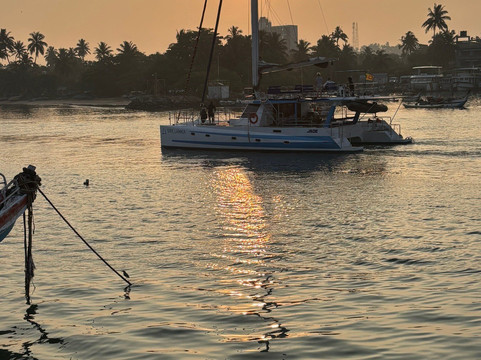 H.O.T Tourism-科伦坡必去景点