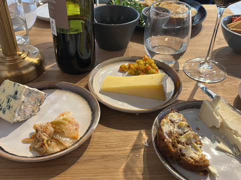 The Welsh Cheese Company-Taff's Well必去景点