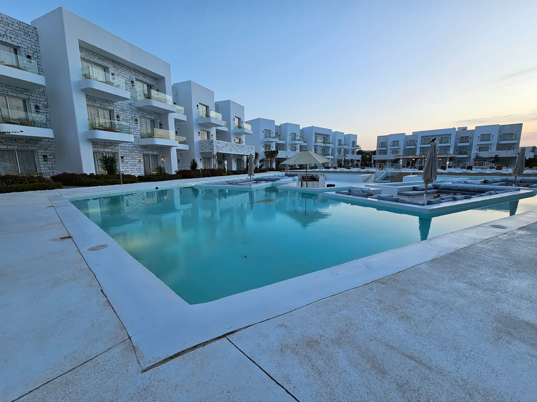 日出塔诺克度假村主图