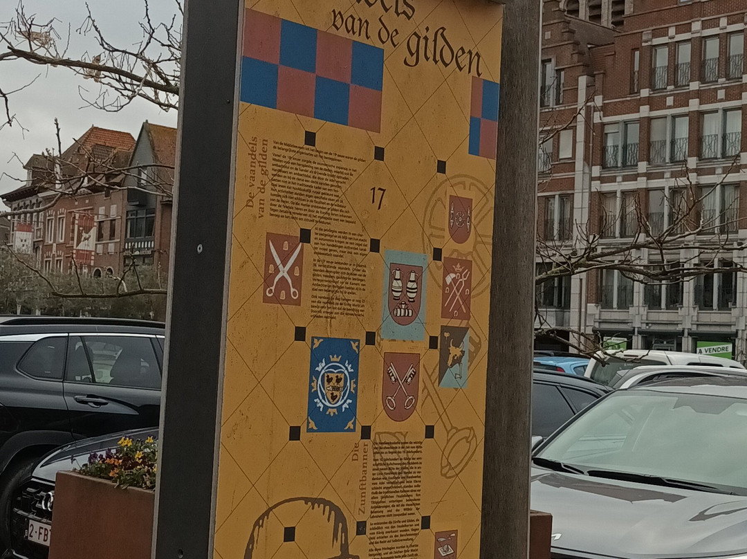 Grand Place-图尔奈必去景点