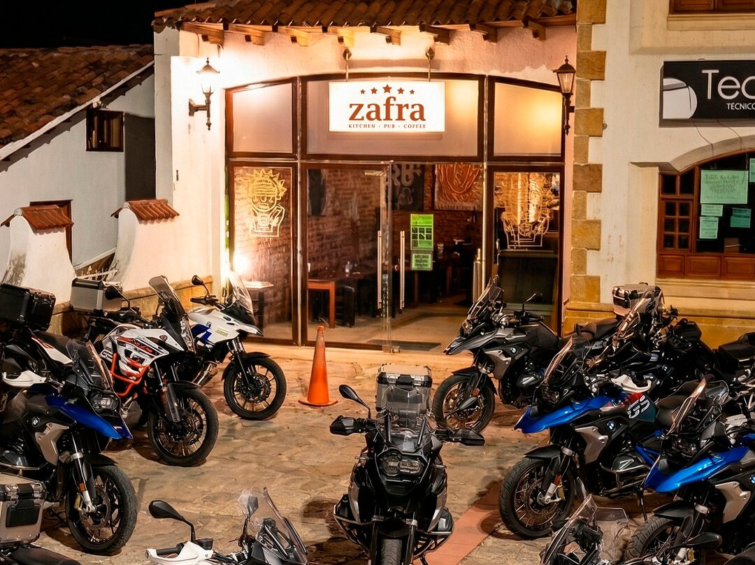Zafra • Café & Pub • Guatavita