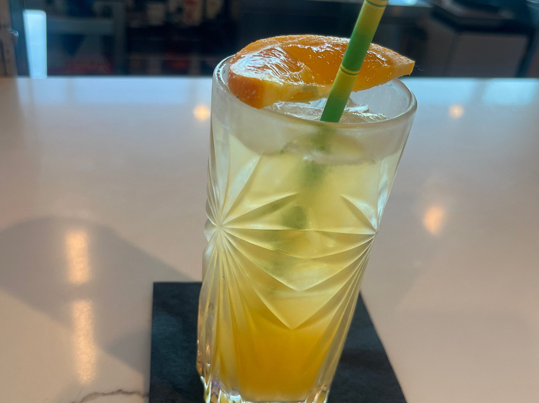 塞雷纳冒险酒店-希尔顿启缤精选酒店主图
