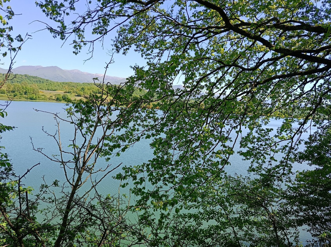 Lago di Canterno-菲乌吉必去景点