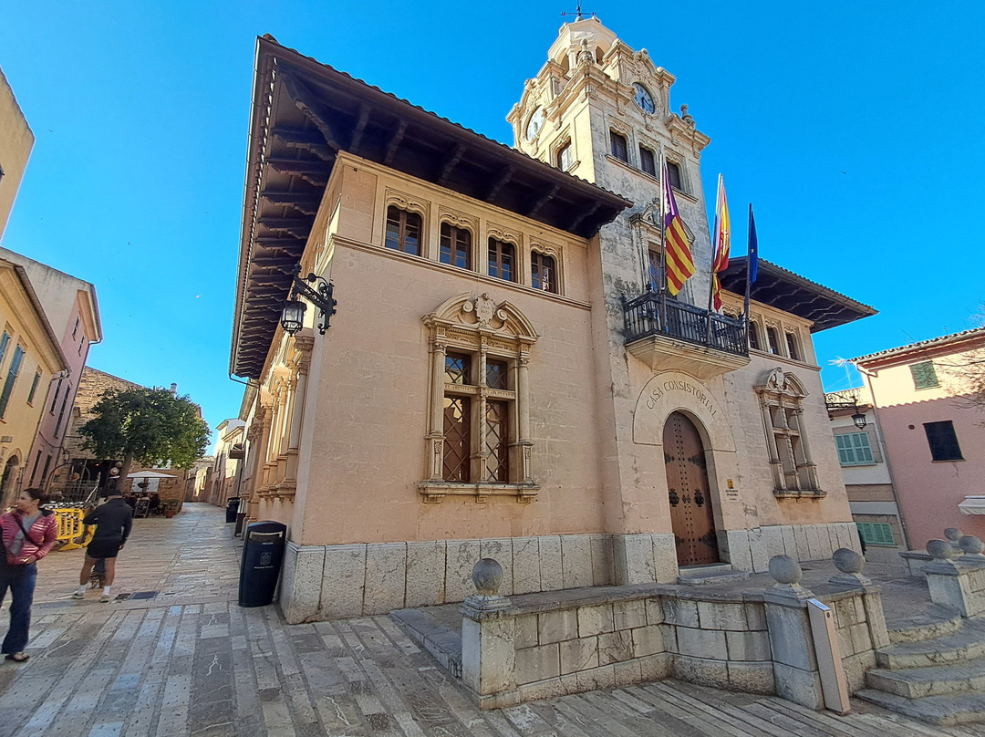 Rathaus von Alcúdia-阿库迪亚必去景点