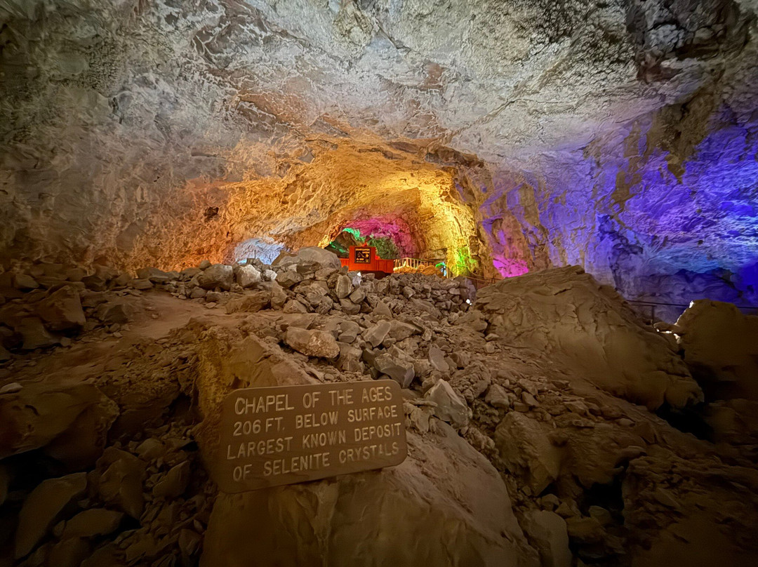 Grand Canyon Caverns-皮奇斯普林斯必去景点
