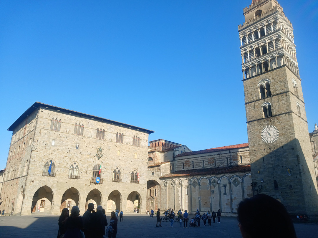 Campanile del Duomo di Pistoia-皮斯托亚必去景点