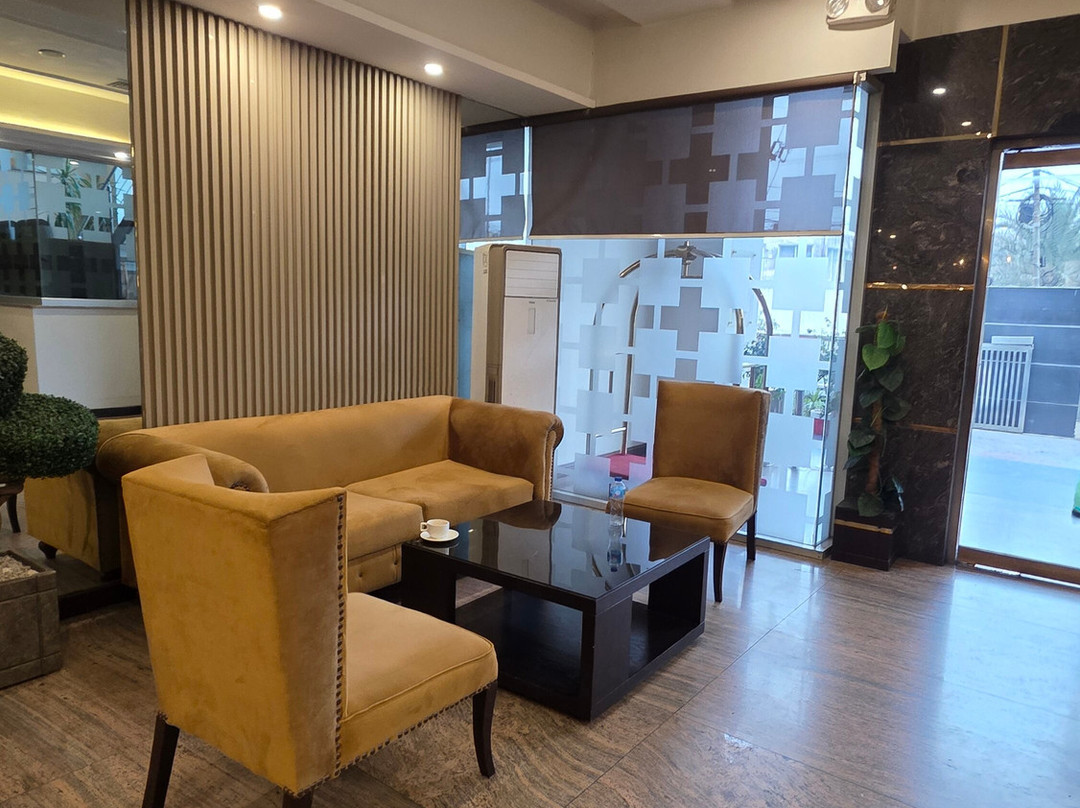 一号酒店-Gulberg店主图