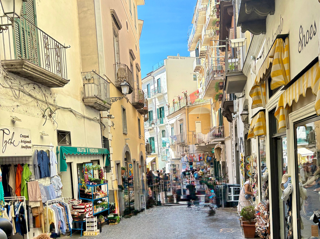 Sorrento Top Car-索伦托必去景点