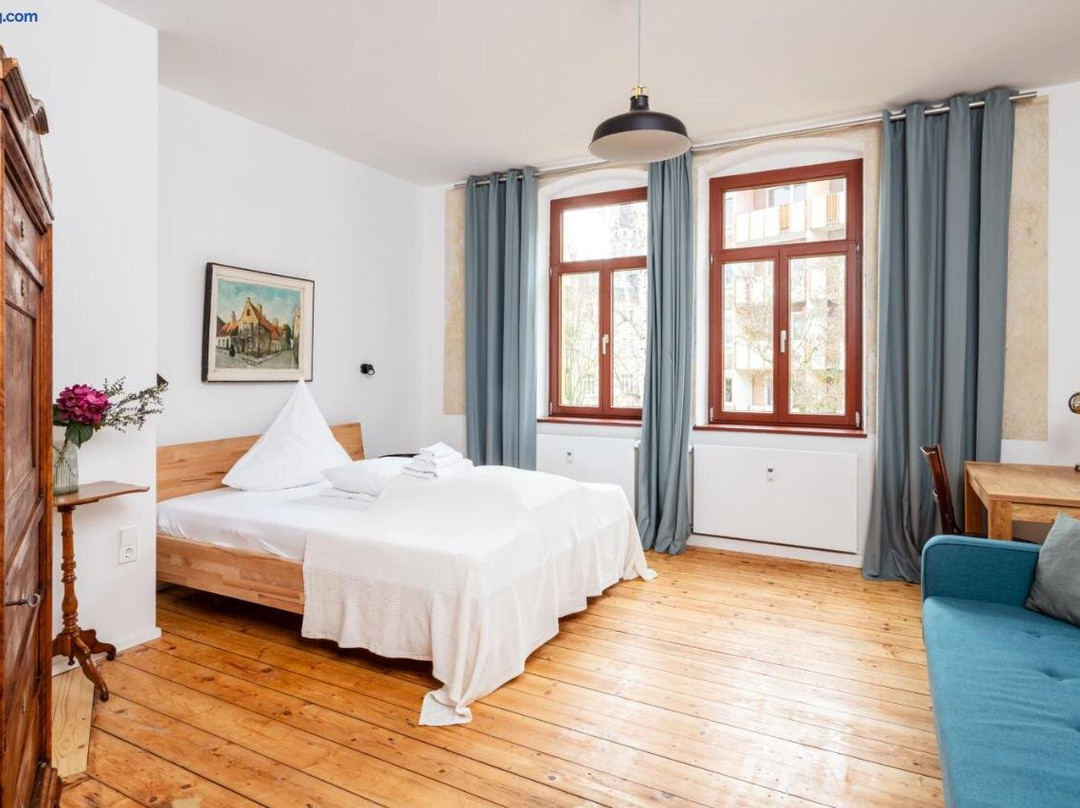 Künstlerzimmer im Kulturhaus Häselburg