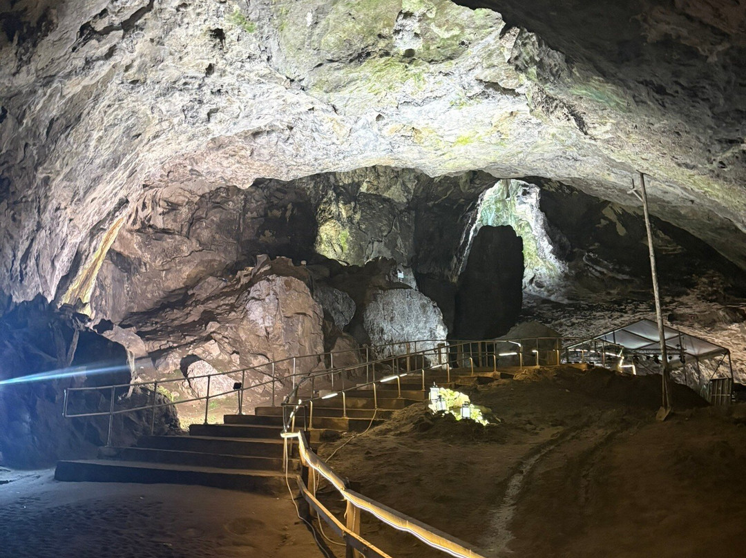 Peak Cavern-Castleton必去景点