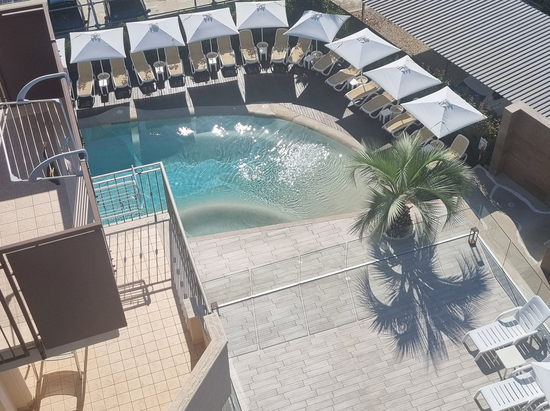 Almaluna Hotel & Resort主图