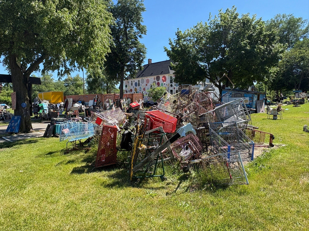 The Heidelberg Project-底特律必去景点