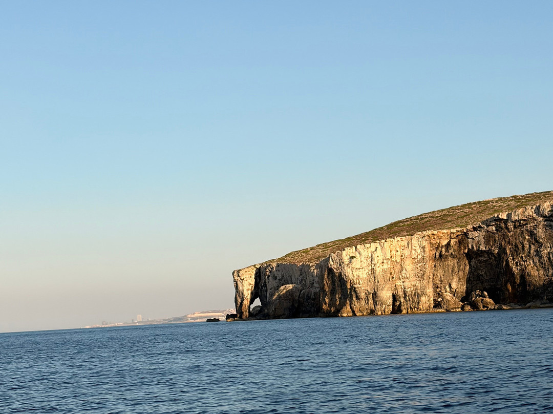 Comino Waves Boat Charters Malta-史克华必去景点