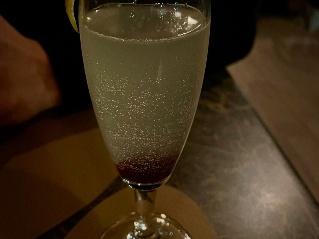 Target Lounge Bar